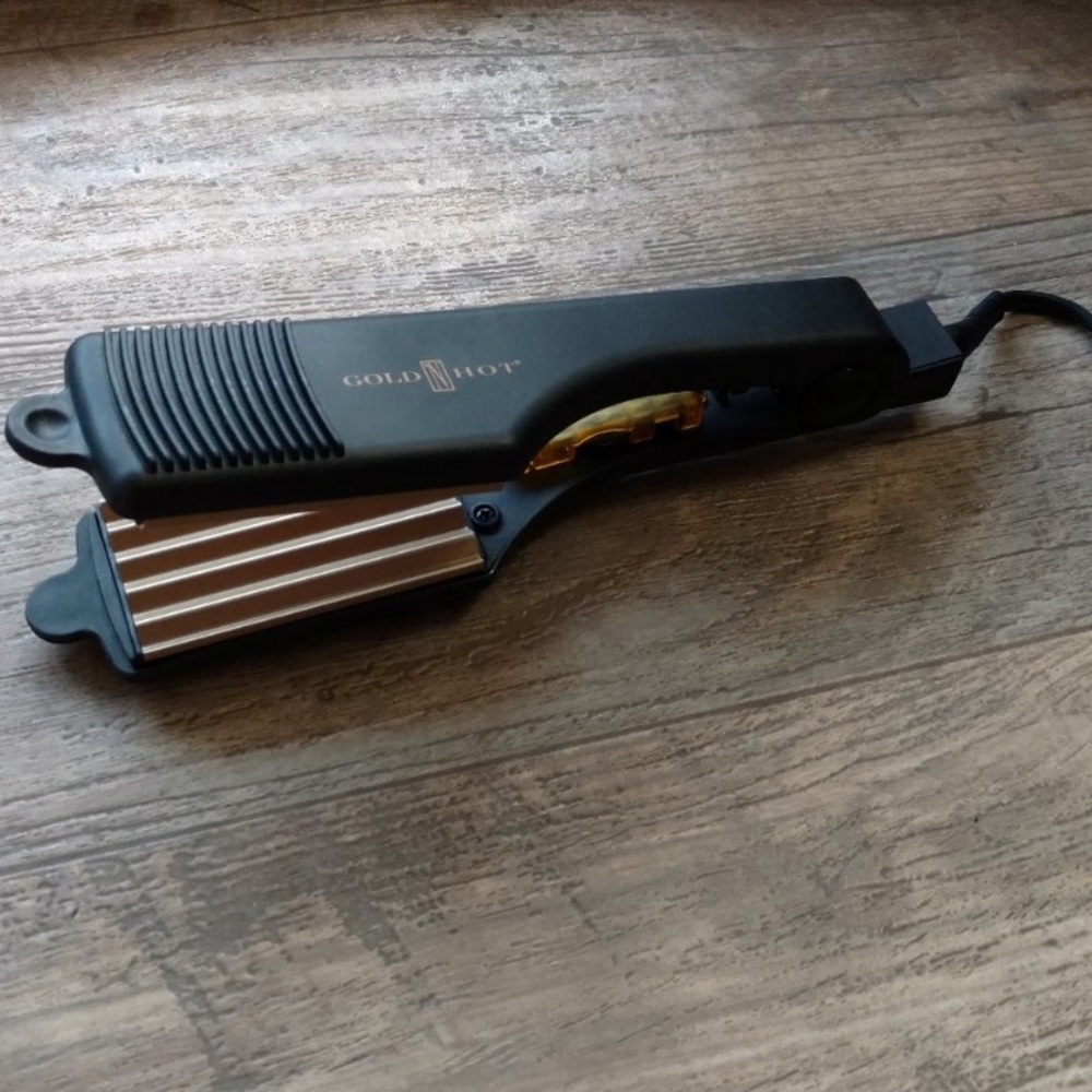 Hair Crimper!
